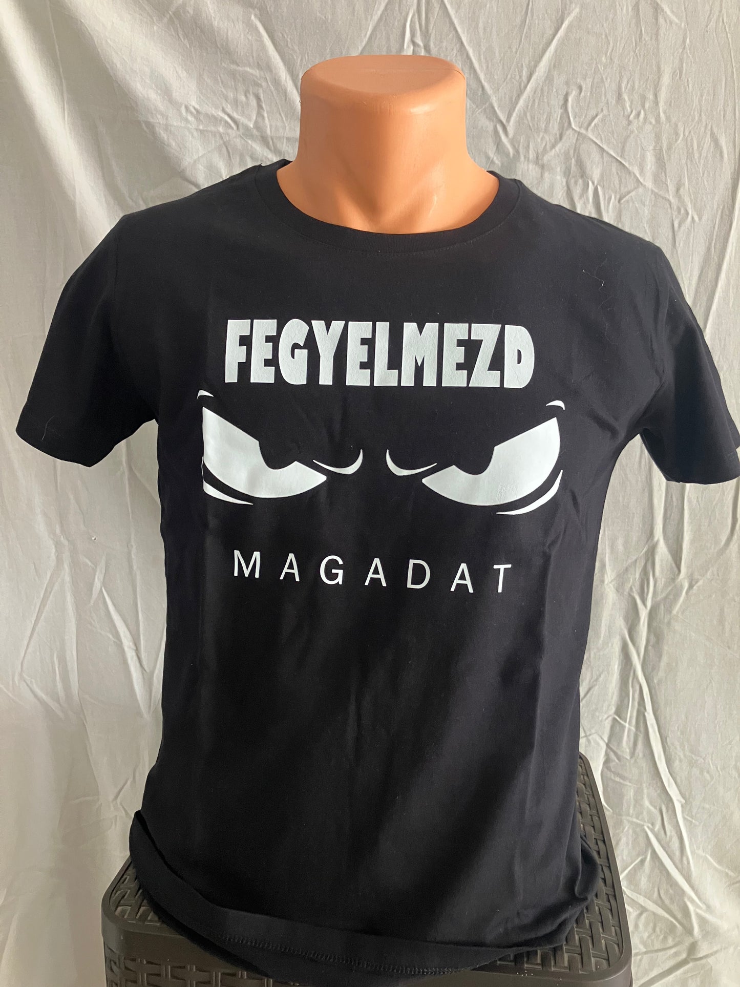 L-ES MÉRET FEGYELMEZD MAGAD NŐI PÓLÓ