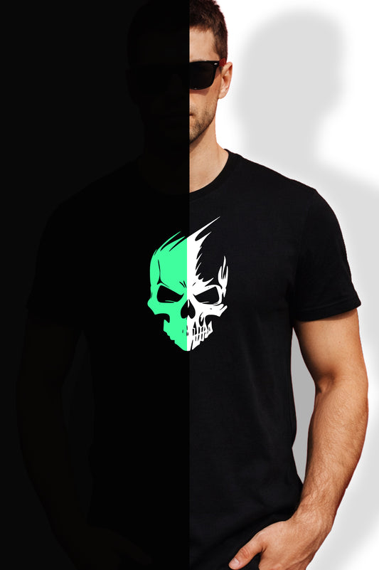 SÖTÉTBEN VILÁGÍTÓ KOPONYA 2 FÉRFI ÉS NŐI PÓLÓ