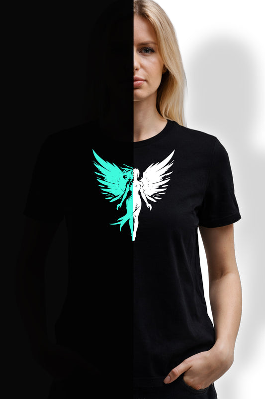 SÖTÉTBEN VILÁGÍTÓ ANGYAL FÉRFI ÉS NŐI PÓLÓ